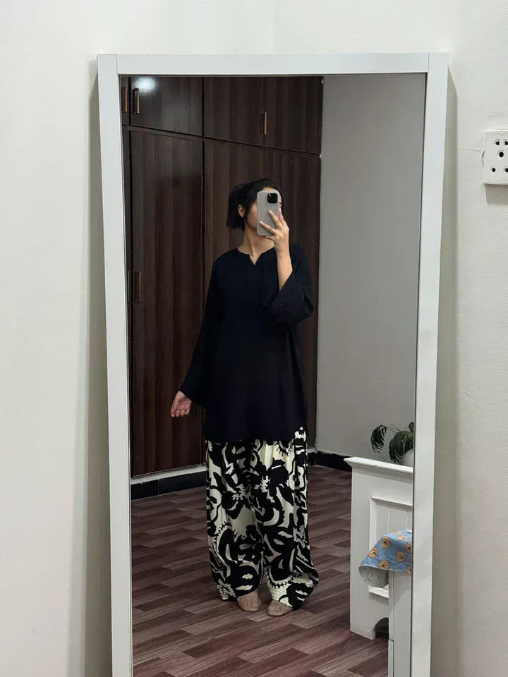 BLACK/WHITE SET ( FARSHI SHALWAR ) - Desi Rang