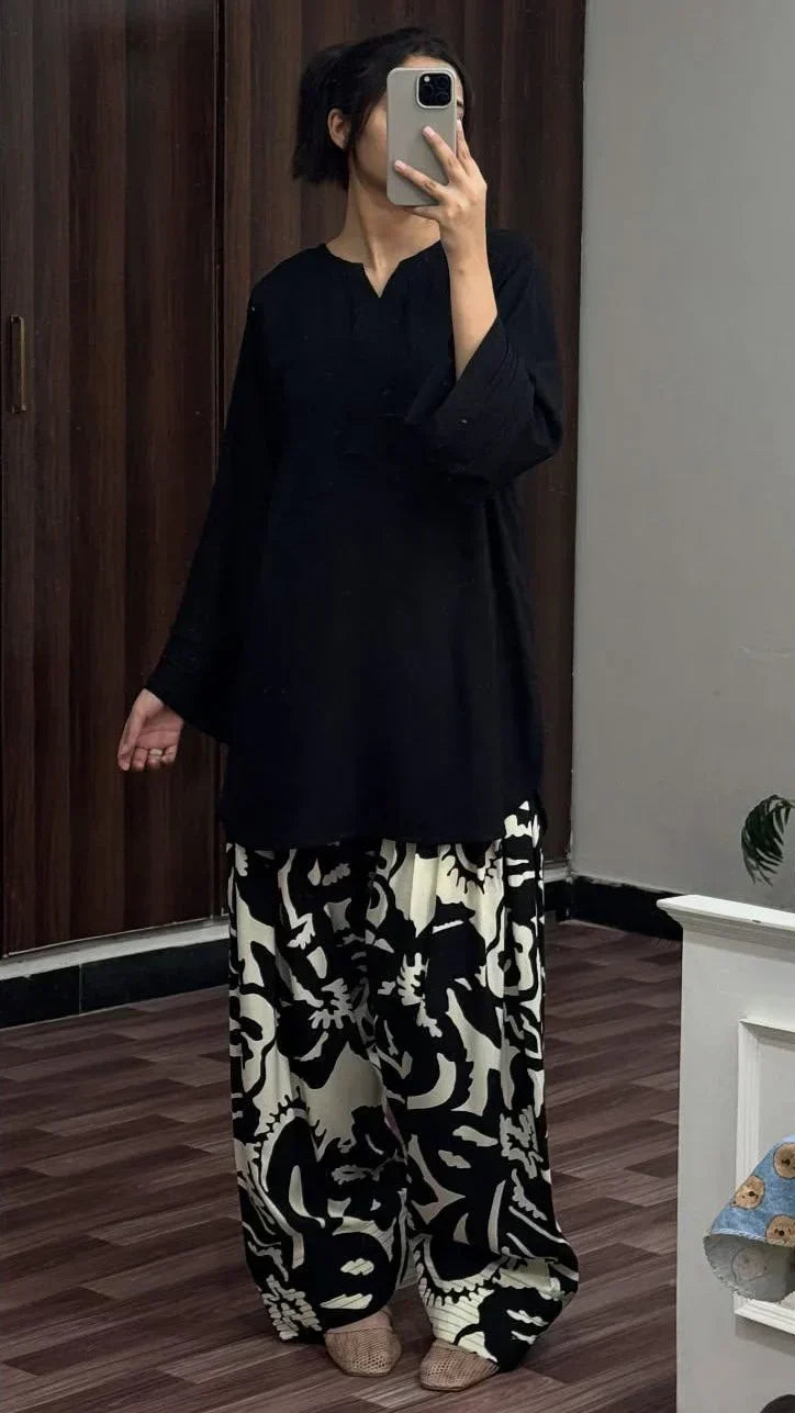 BLACK/WHITE SET ( FARSHI SHALWAR ) - Desi Rang