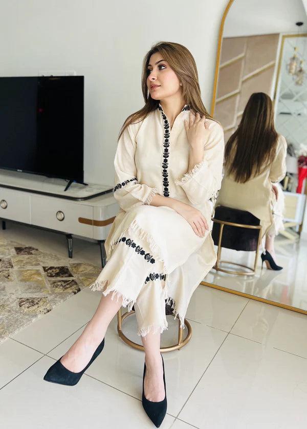 GULBAN SHAWL 3PC ( DHANAK ) - Desi Rang