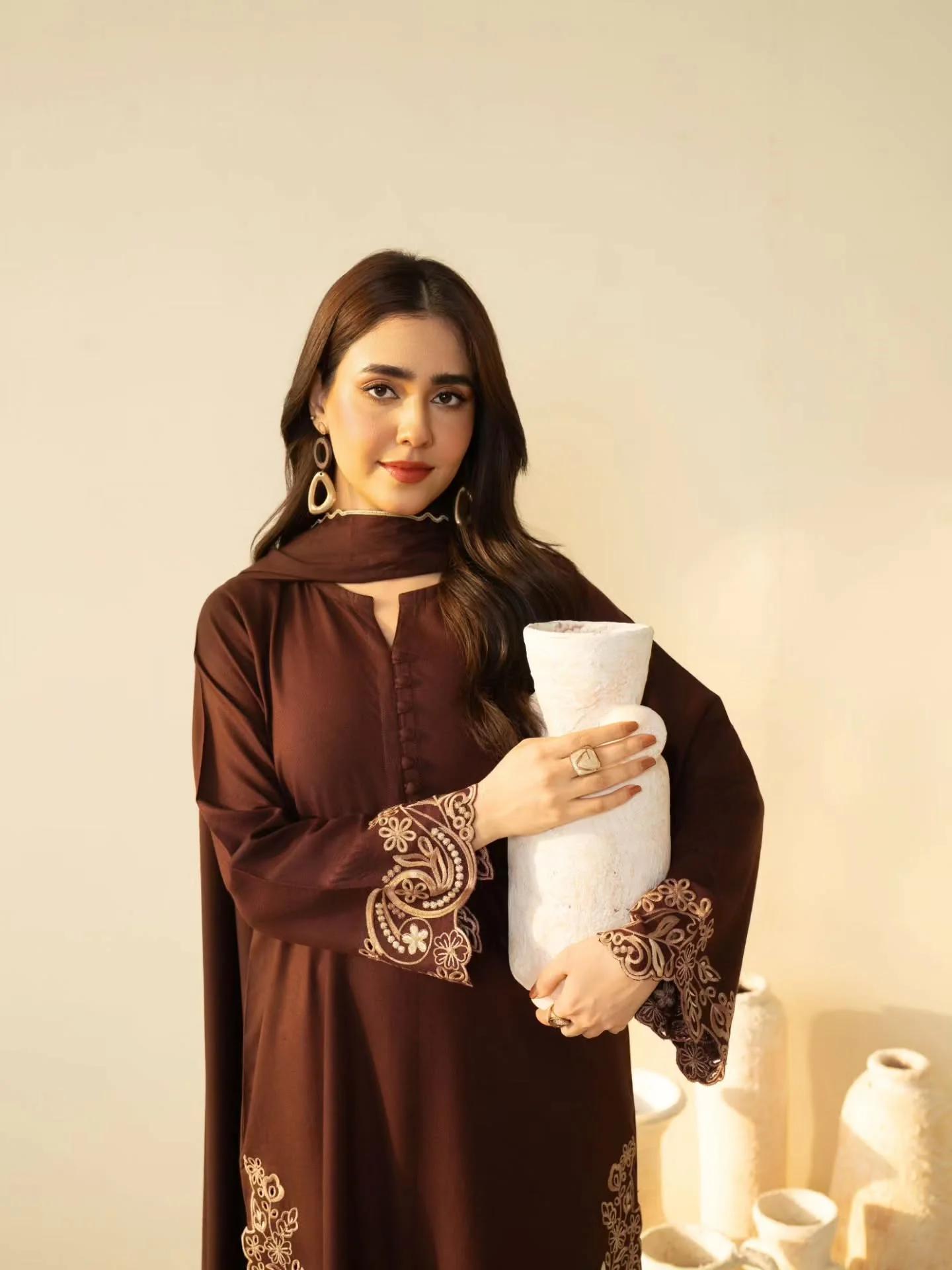 TIRAZ SHAWL 3PC - Desi Rang